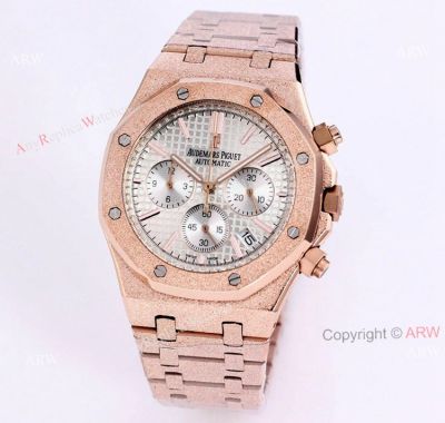 Audemars Piguet Frosted Gold Royal Oak Rose Gold Watch 41mm Silver Dial with Stop Function High Copy